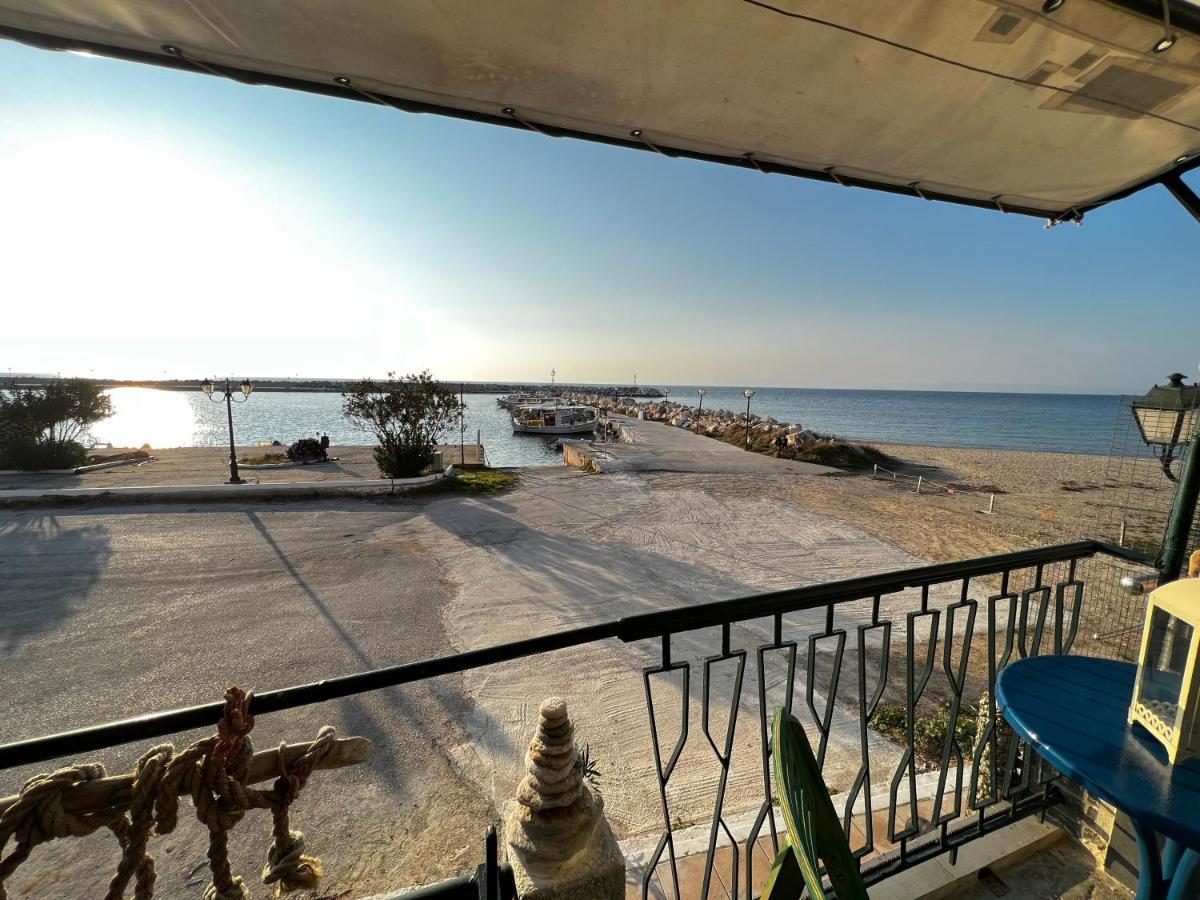Fenia'S Beachfront House Skála Kallirákhis Exteriör bild